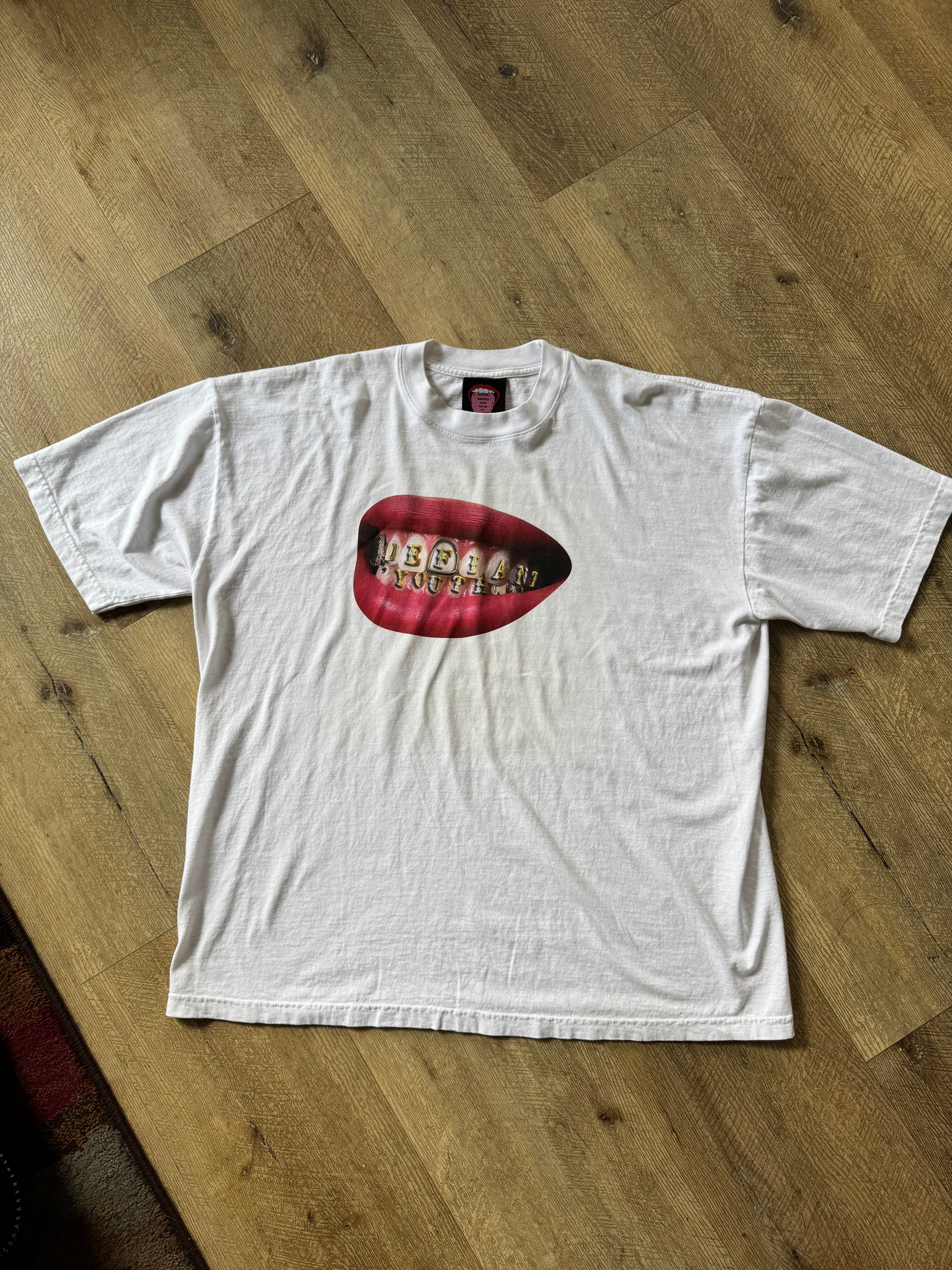 white grill tee