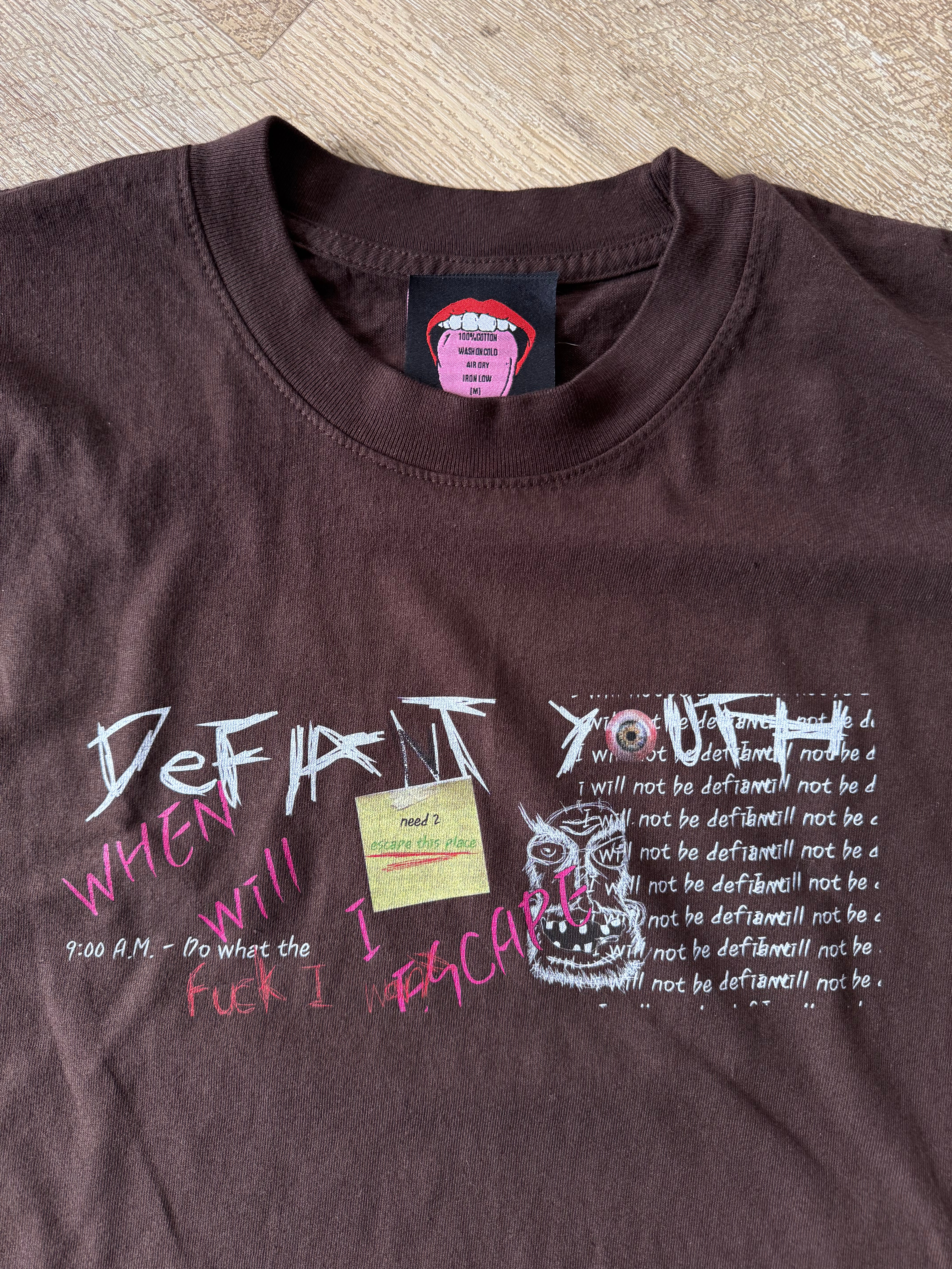 brown psycho tee